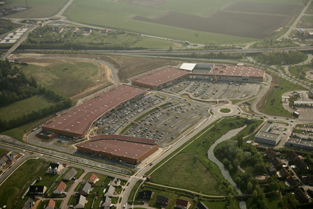 photo vue du ciel de la zone commerciale